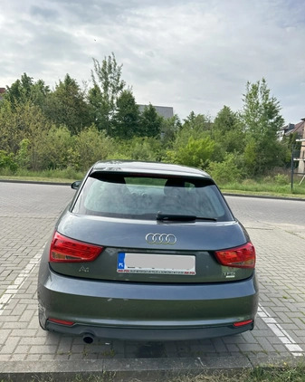 Audi A1 cena 39900 przebieg: 125500, rok produkcji 2016 z Szczecin małe 67